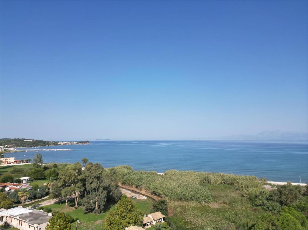 Kouros Apartments Litheres 外观 照片